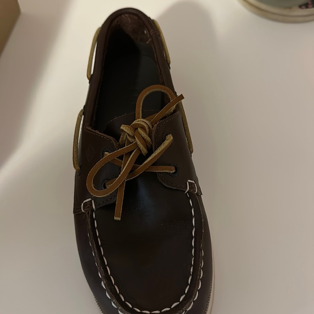 Sperry boys brown leather shoes size 3m